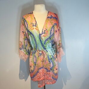 In Bloom by Jonquil floral sheer short robe size medium